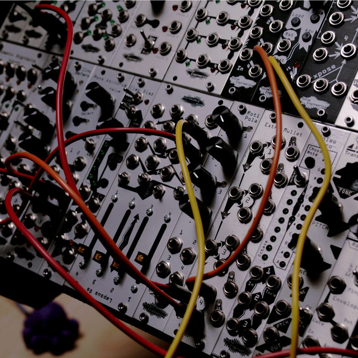 What is a modular synthesizer?